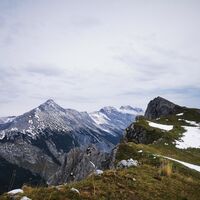 Die steilen Abbrüche der Wildangerspitze