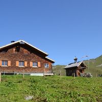 Alpe Ifersgunt mit Kapelle