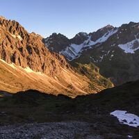 Abendrot an der Fiderepasshütte