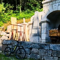 Kaiserin Ludovika Stollen am Jubiläumssteig oberhalb von Bad Ischl