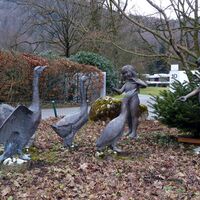 Ein reizendes Bronze-Ensemble an der Furtwänglerpromenade.