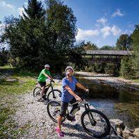 Radln am Fluss