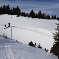 Vorsicht bei Querung der Rinne