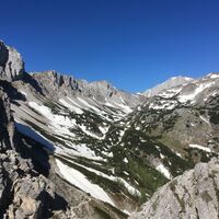 Scharte mit Blickrichtung Voisthalerhütte und Hochschwab