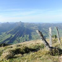 Aussicht in Richtung Speer auf der Wanderung zum Stockberg