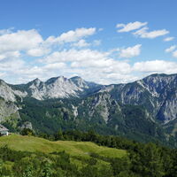 vorbei an der Hasenwilzinghütte