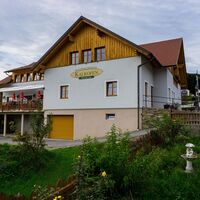 Gasthaus zum Kalkofen Familie Höllmüller