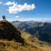Aussicht geniessen auf der 7-Gipfel-Tour