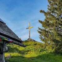 SteinplanSchutzhaus-Gipfelkreuz-Murtal-Steiermark