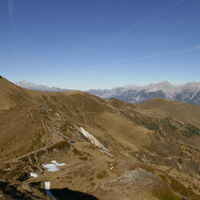 runter vom Ochsinger, dahinter das Steinerne Meer