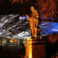 Lichtinstallation am Bachhaus