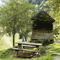 Rastplatz in der N he der Zweribachwasserf lle High Res 26293