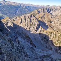 Blick von der Scharte ins wilde Fuchskar Richtung Norden
