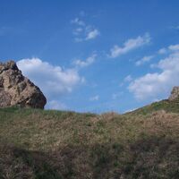 Mystische Felsgruppe "Holle Stein" nahe des Pummpälzstegs in Gumpelstadt