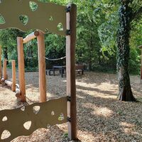 Kletterparcours und Rastplatz Storchenwanderweg Winden