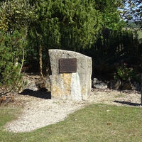 Denkmal "Zu den drei Steinen"