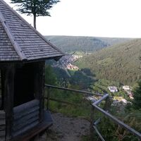 Wetterfahnen-Hütte mit Blick auf Calmbach