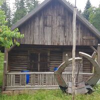 Hütte an der Salzlecke