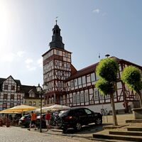 Markt und Rathaus - Treffurt