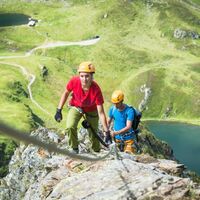 Klettersteig Hochjoch mit Blick zum Kälber- und Schwarzsee