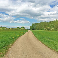 Radweg bei A5 hinter Urloff