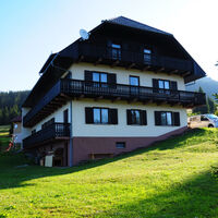 "Weinebenehaus"