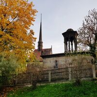 Herbstlicher Blick auf das Heilige Grab in Görlitz