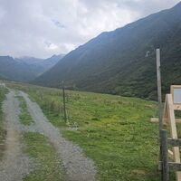 Ab der Almhütte gäbs noch viele Wandermöglichkeiten