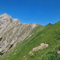 Gratverlauf zur Karlesspitze