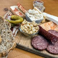 Brettljause bei der Innerkapellalpe