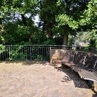 Insheim Zeppelinplatz Bänke Picknickplatz