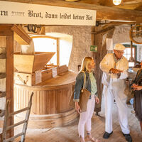 Porta Westfalica-Windmühle Holzhausen-Teutoburger-Wald-Tourismus-D-Ketz-032.jpg