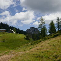 wir kehren der Schneehitzalm den Rücken