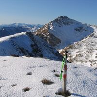 Der Gipfel des Colle dei Larici im Winterkleid