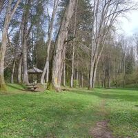 32.7 km Carolinenwiese mit Rastplatz und Pavillon