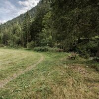 Gemütlich verweilen am Bankerl beim Obertalbach