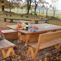 "Tischlein-deck-Dich!"-Rastplatz am Schafstall bei Unterstedt