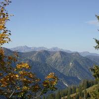 herbstlicher Blick zur Bösensteingruppe in den Rottenmanner Tauern
