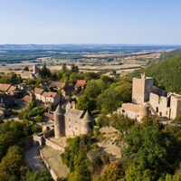 Village et château de Brancion ©DSL71-Les Coflocs