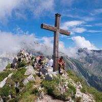 Gipfelkreuz auf den Silberplatten (2158 m)