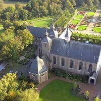Klosteranlage Kamp mit Terrassengarten