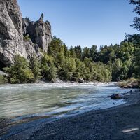 Flusslandschaft nach Castrisch
