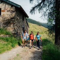 Der agro-forstwirtschaftliche Wanderweg zur Trona-Soliva-Hütte