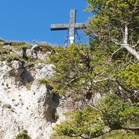 Gipfelkreuz Almkogel
