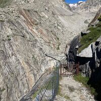Felsenweg und Brück über die Oberaletschschlucht