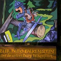 Unterer Zustieg zu den Falkensteiner Burgen
