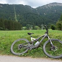 Breitenberg inkl Ostlerhütte auf dem rechten Rücken - und jetzt ab zum kühlen Blonden