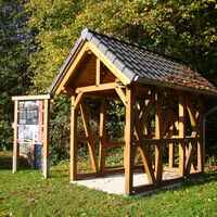 Erlebnisstation Fachwerkhaus im Bau