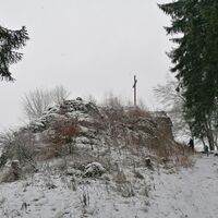 Kreuzberg mit Kreuz