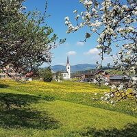 Blick auf die Pfarrkirche Müselbach